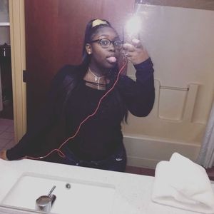 Meet your Posher, Keaura